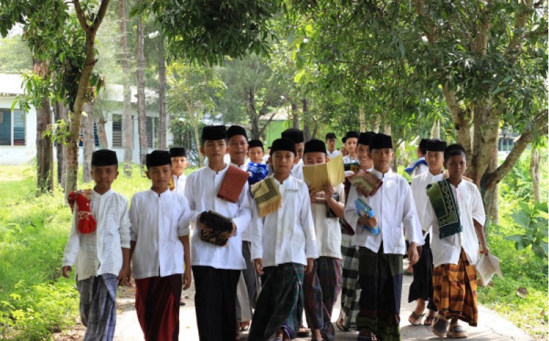 Nur Ul Ilmi Sungaiburung